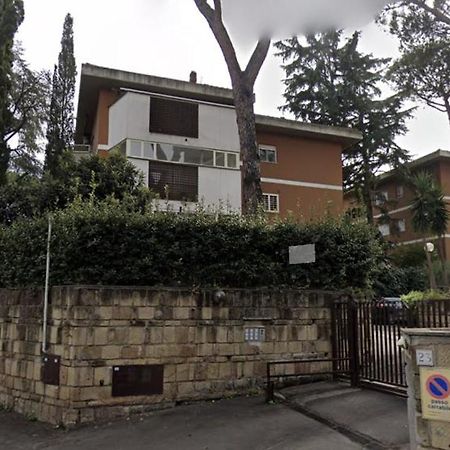 Monolocale A Mostacciano Apartman Róma Kültér fotó