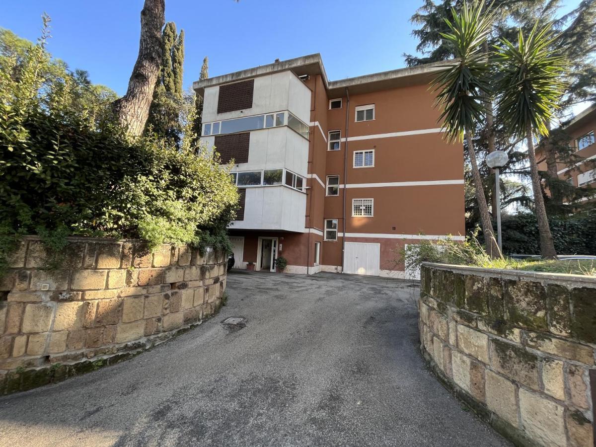 Monolocale A Mostacciano Apartman Róma Kültér fotó