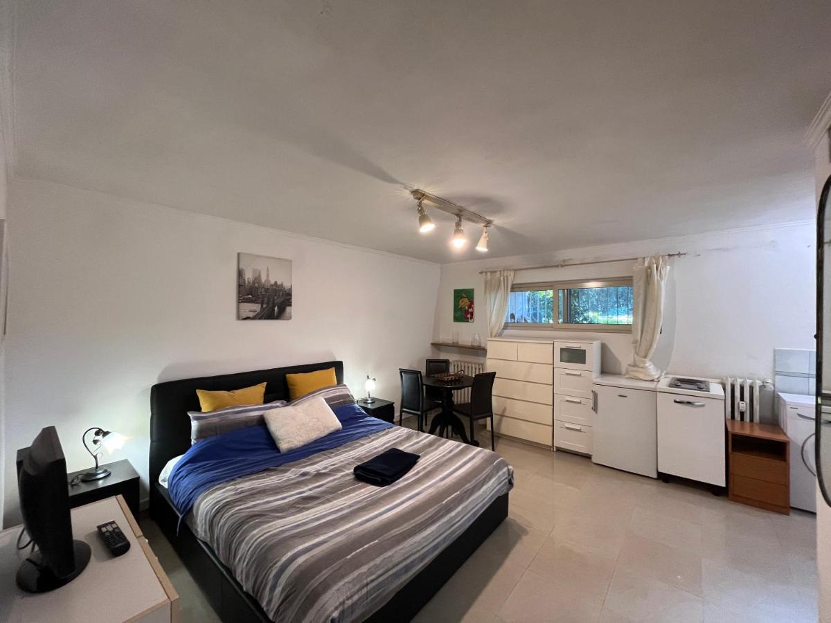 Monolocale A Mostacciano Apartman Róma Kültér fotó