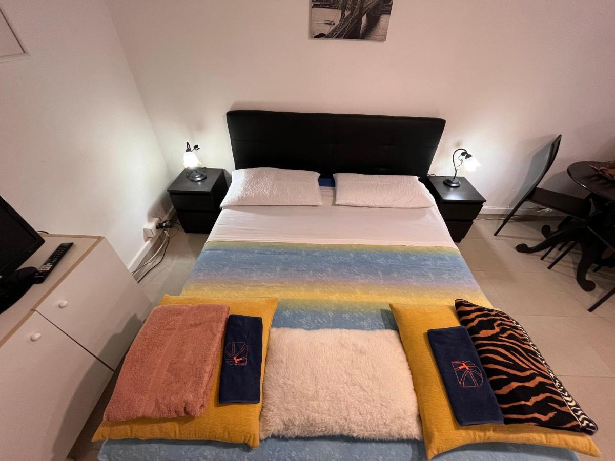 Monolocale A Mostacciano Apartman Róma Kültér fotó